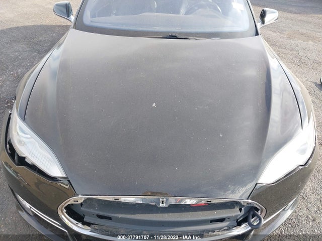2015 TESLA MODEL S 85D/P85D/90D/P90D VIN: 5YJSA1H48FF093170