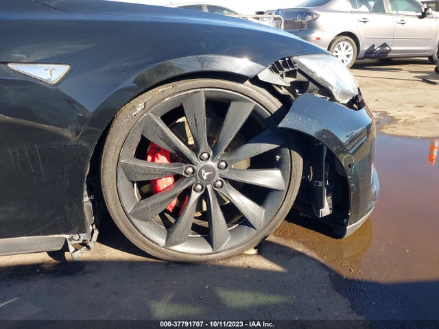 2015 TESLA MODEL S 85D/P85D/90D/P90D VIN: 5YJSA1H48FF093170
