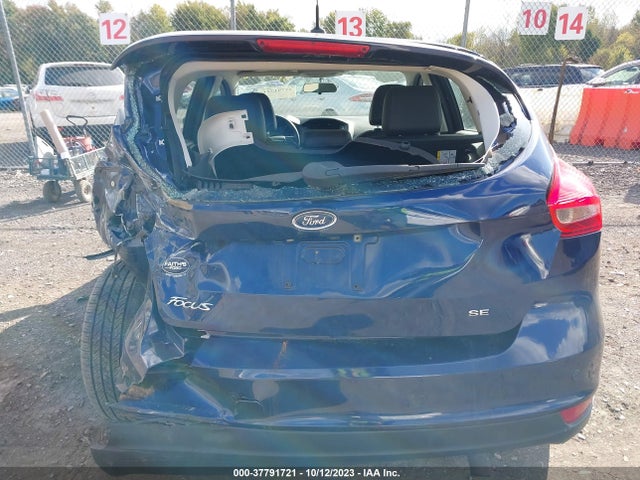 2016 FORD FOCUS SE VIN: 1FADP3K21GL327647