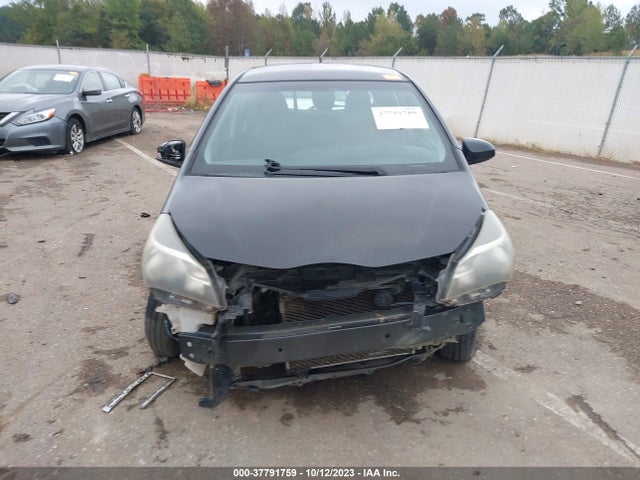 Toyota YARIS L 2015 VNKKTUD34FA025201 Image 11