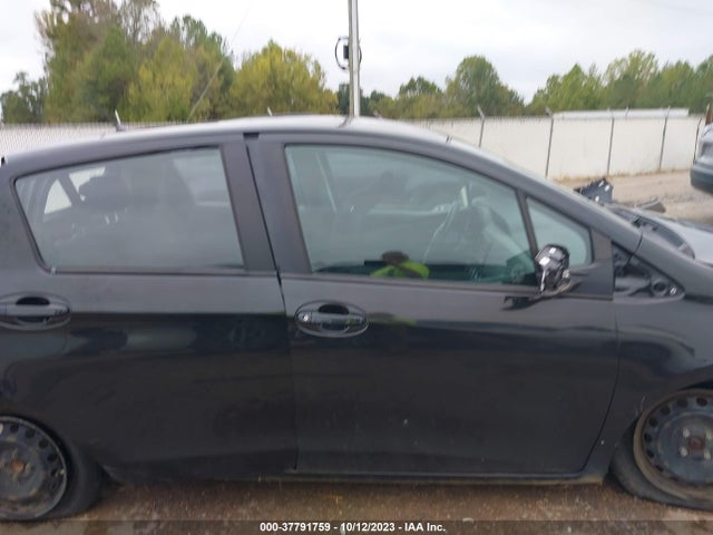 Toyota YARIS L 2015 VNKKTUD34FA025201 Image 12