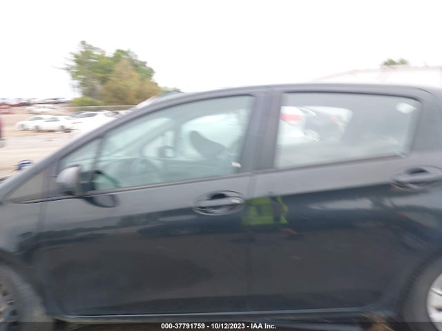 Toyota YARIS L 2015 VNKKTUD34FA025201 Image 13