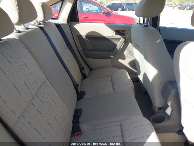 2010 FORD FOCUS SE VIN: 1FAHP3FN6AW126788