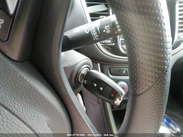 Chevrolet TRAX LS 2019 3GNCJKSB4KL265084 Image 11