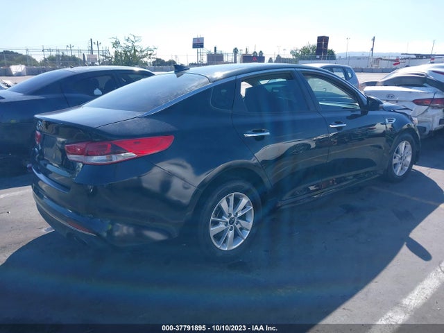 KIA Optima Lx 2017 5XXGT4L30HG136223 Image 4