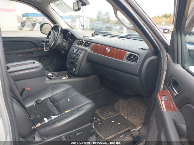2011 GMC SIERRA 1500 SLT VIN: 3GTP2WE39BG141341