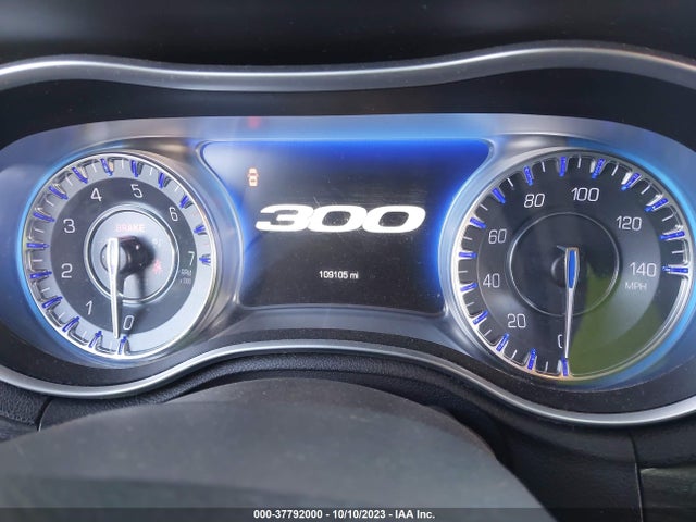 2015 CHRYSLER 300 LIMITED VIN: 2C3CCAAG1FH931234