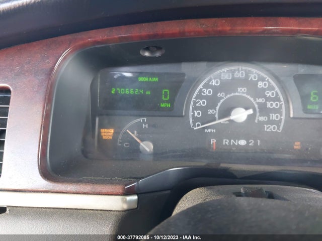 Aukcja sprzedaży 2003 Lincoln Town Car Executive L, vin: 1LNHM84WX3Y643980, numer aukcji: 37792085