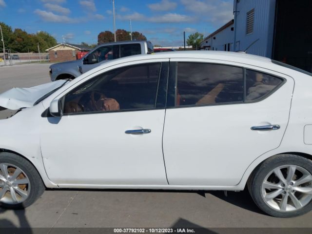3N1CN7AP1EL851093 Nissan Versa Sl