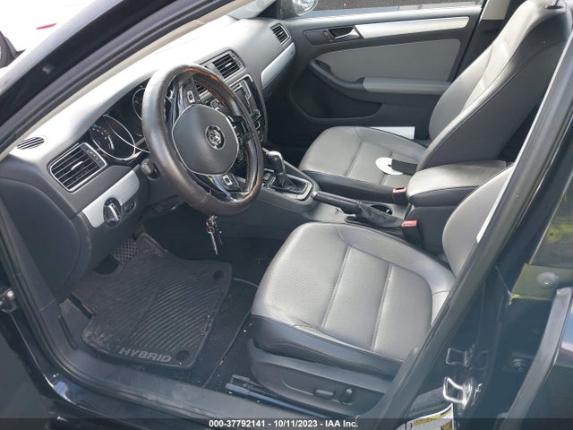 3VW637AJ1GM380181 Volkswagen Jetta Sedan Hybrid Sel Premium