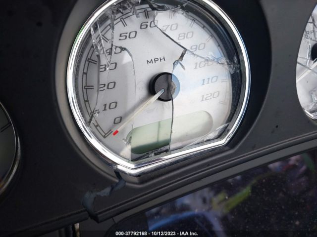 2020 HARLEY-DAVIDSON FLHX 1HD1KBC1XLB612549 Photo 6