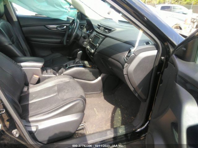 5N1AT2MT0JC736069 Nissan Rogue Sl