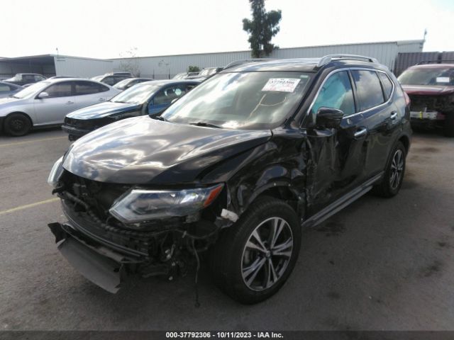 5N1AT2MT0JC736069 Nissan Rogue Sl