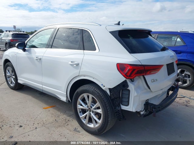 WA1DECF30P1113211 Audi Q3 S Line Premium