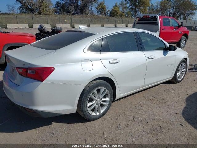Chevrolet MALIBU LT 2016 1G1ZE5ST5GF324929 Image 4