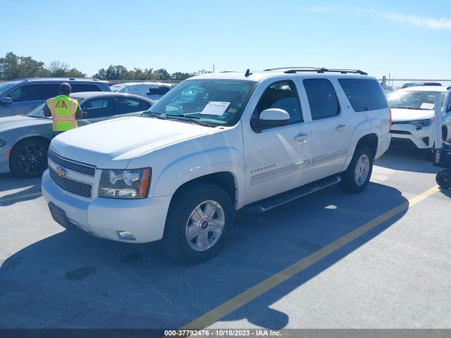 2011 CHEVROLET SUBURBAN 1GNSKJE37BR279447 Photo 1