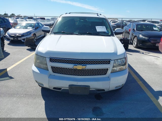 2011 CHEVROLET SUBURBAN 1GNSKJE37BR279447 Photo 5