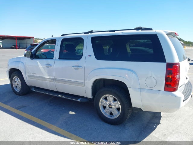 2011 CHEVROLET SUBURBAN 1GNSKJE37BR279447 Photo 8