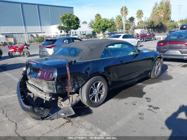 1ZVBP8EM3E5310875 Ford Mustang V6