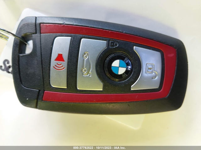 BMW 3 Series 330i 2017 WBA8B9G5XHNU50348 Image 11