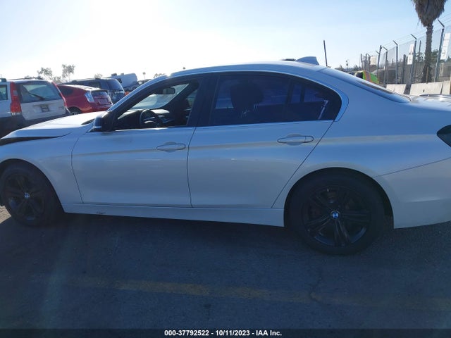 BMW 3 Series 330i 2017 WBA8B9G5XHNU50348 Image 14