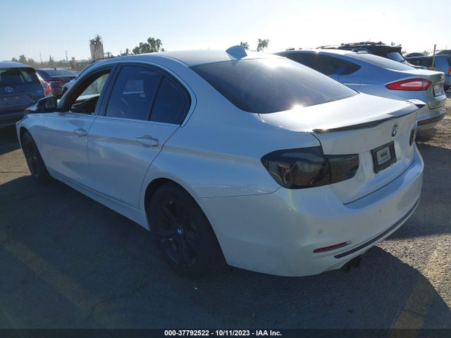 BMW 3 Series 330i 2017 WBA8B9G5XHNU50348 Image 3