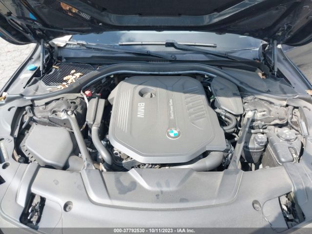 WBA7E2C32HG740893 BMW 7 Series 740i