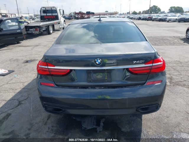 WBA7E2C32HG740893 BMW 7 Series 740i