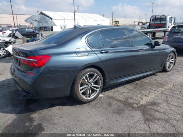 WBA7E2C32HG740893 BMW 7 Series 740i