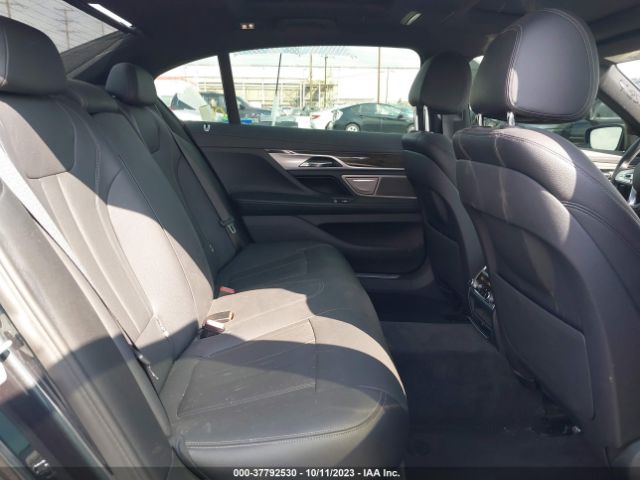 WBA7E2C32HG740893 BMW 7 Series 740i