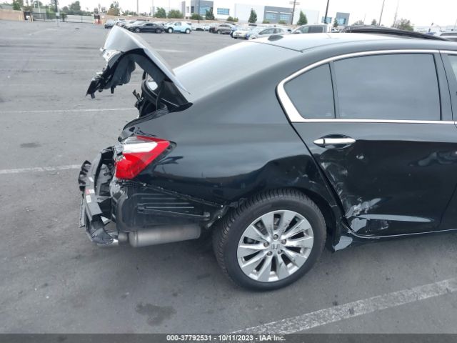 1HGCR3F84FA035355 Honda Accord Sedan Ex-l