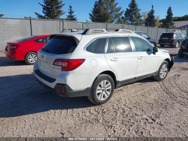 2018 Subaru Outback Premium მანქანა იყიდება აუქციონზე, vin: 4S4BSACC0J3281386, აუქციონის ნომერი: 37792651
