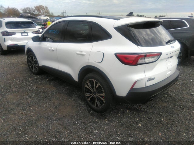 Ford ESCAPE SE 2021 1FMCU9G66MUA28735 Image 3