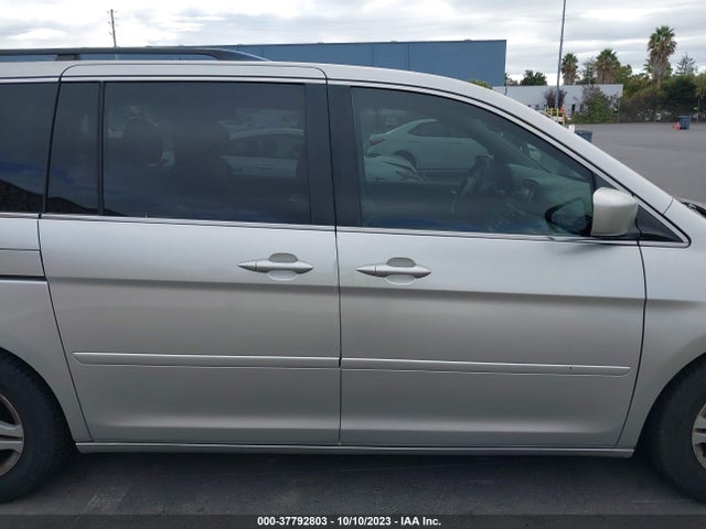 2006 HONDA ODYSSEY EX VIN: 5FNRL38446B083742