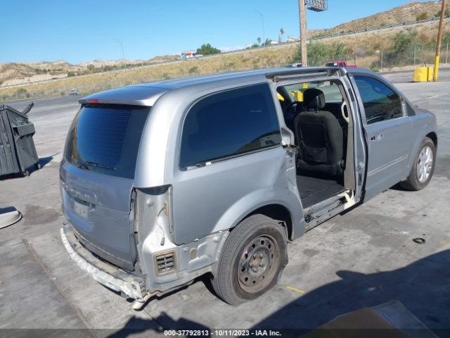 2C4RDGBG2FR600595 Dodge Grand Caravan American Value Pkg