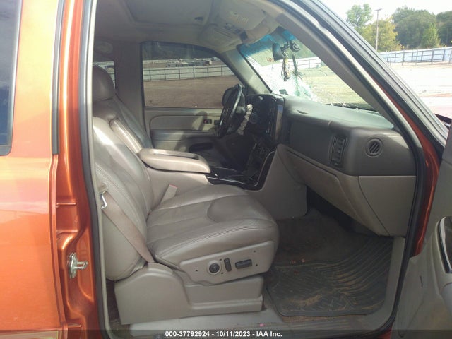2005 CHEVROLET AVALANCHE 1500 Z66 VIN: 3GNEC12Z85G202089