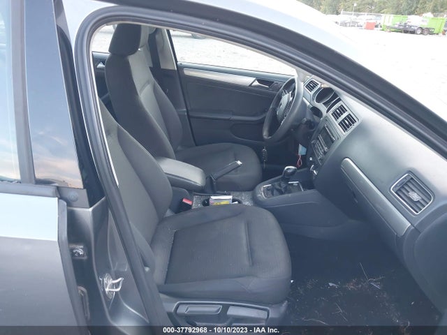 3VWD17AJ8FM416976 Volkswagen Jetta Sedan 1.8t Se