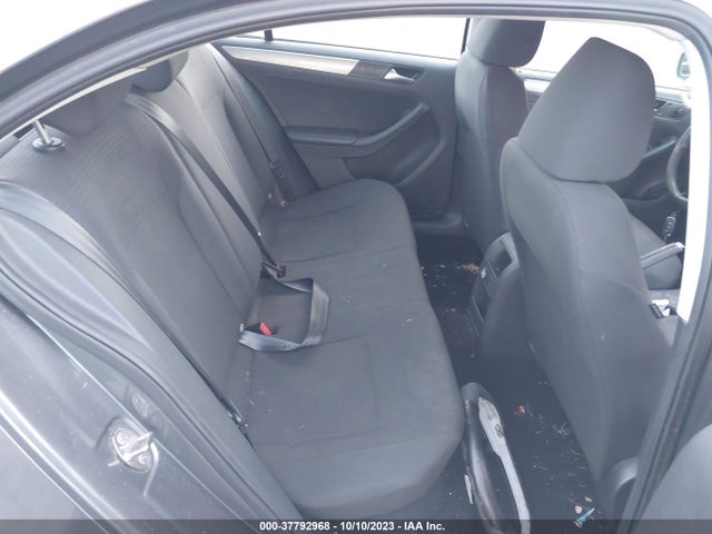 3VWD17AJ8FM416976 Volkswagen Jetta Sedan 1.8t Se