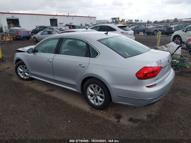 1VWAT7A34GC050337 Volkswagen Passat 1.8t S