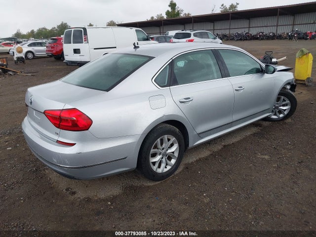 1VWAT7A34GC050337 Volkswagen Passat 1.8t S