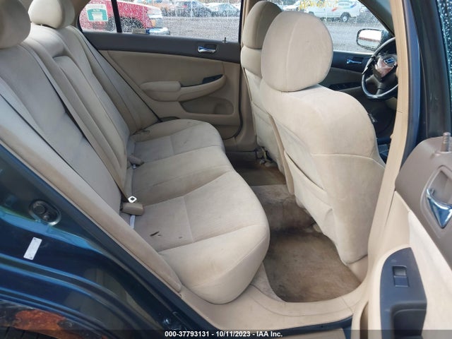 2005 HONDA ACCORD SDN LX VIN: 1HGCM56475A044198