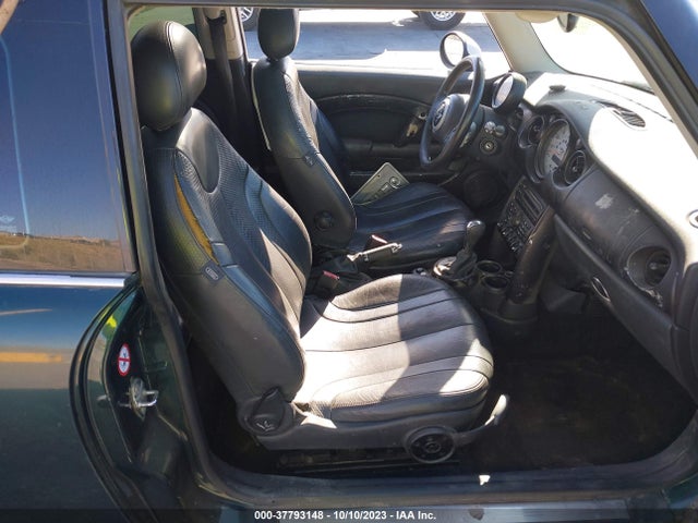 2003 MINI COOPER HARDTOP WMWRC33403TE13411 Photo 4