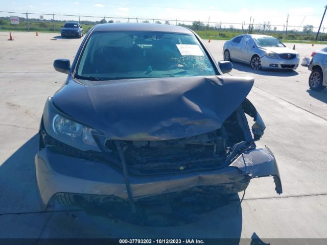 2HKRM3H3XEH564003 Honda CR-V LX