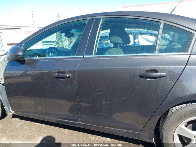 Chevrolet Cruze 1lt 2014 1G1PC5SB8E7315797 Image 15