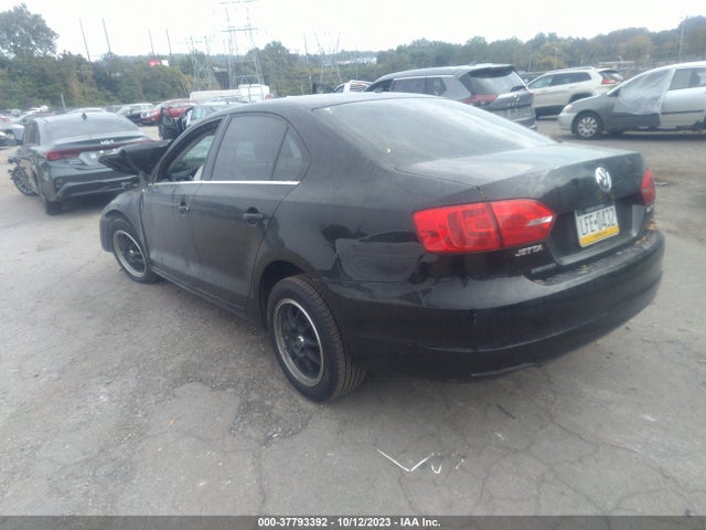 2013 VOLKSWAGEN JETTA SEDAN SE VIN: 3VWDP7AJ5DM244322