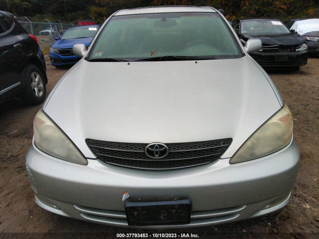 2004 TOYOTA CAMRY LE/XLE VIN: 4T1BF30KX4U583956