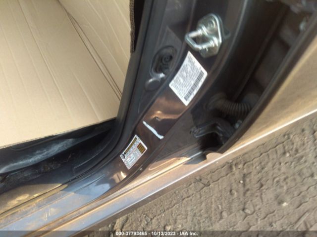 2HGFC2F50HH548525 Honda Civic Sedan Lx