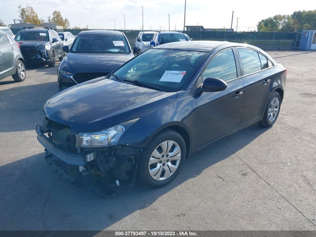 Chevrolet CRUZE LS 2015 1G1PA5SGXF7197478 Image 2