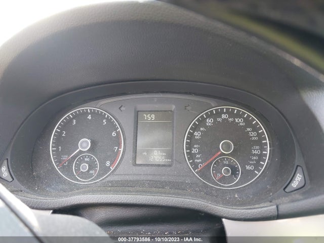 1VWAT7A37EC104405 Volkswagen Passat Wolfsburg Ed
