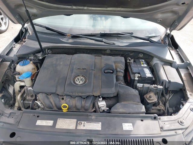 1VWAH7A33EC015707 Volkswagen Passat Wolfsburg Ed